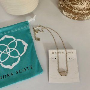 Elisa Gold Pendant Necklace in Iridescent Drusy